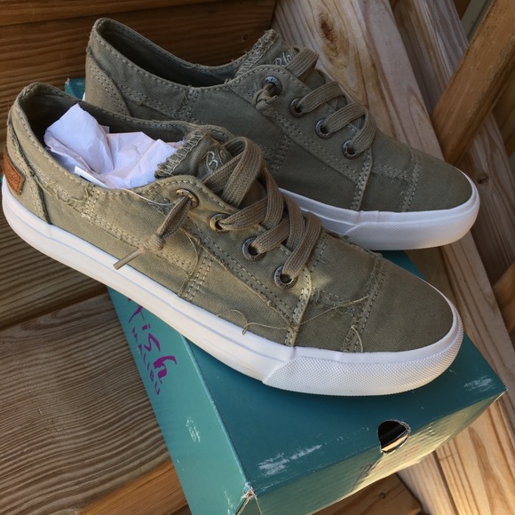 Restock 🐡Blowfish Army Green Sneakers🐡C - Picture 4 of 7